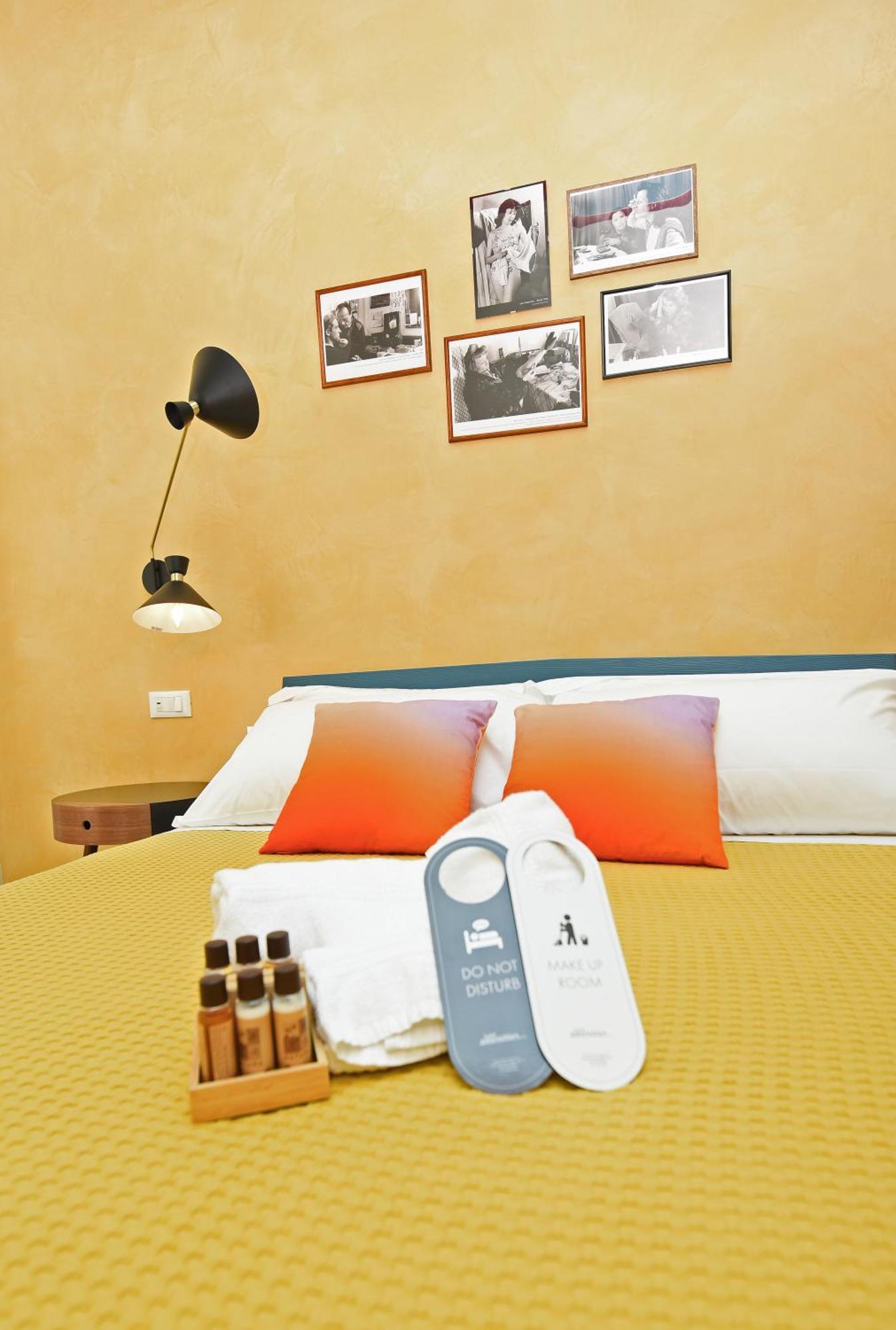 Le Stanze Sopra I Portici Apartment Chiavari Luaran gambar