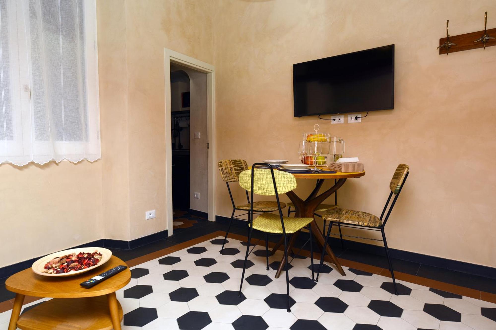 Le Stanze Sopra I Portici Apartment Chiavari Luaran gambar